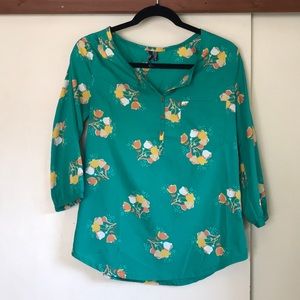 O’Neill Green Floral 3/4 Sleeve Top women’s size m